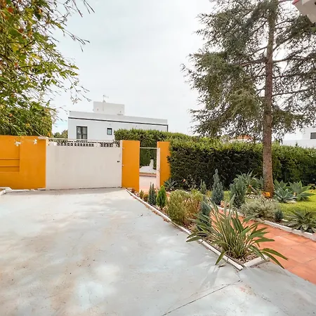 Beautiful Close To Puerto Banus By